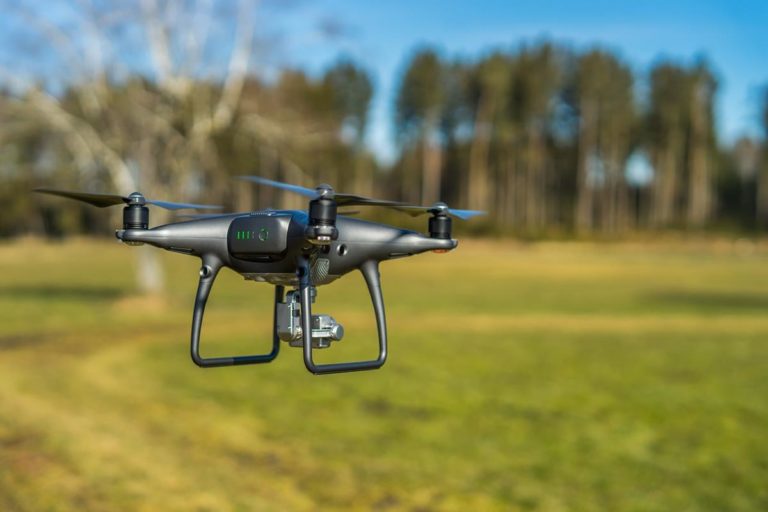 Czy łatwo kupimy w Polsce ładowarkę do dronów?